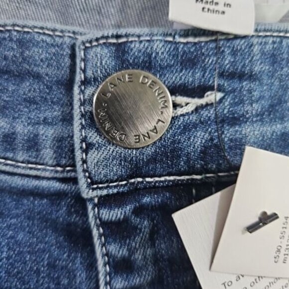 Lane Bryant Jeans 22 Girlfriend Crop Midrise Flex Magic Blue Stretch Denim NWT - Picture 13 of 16